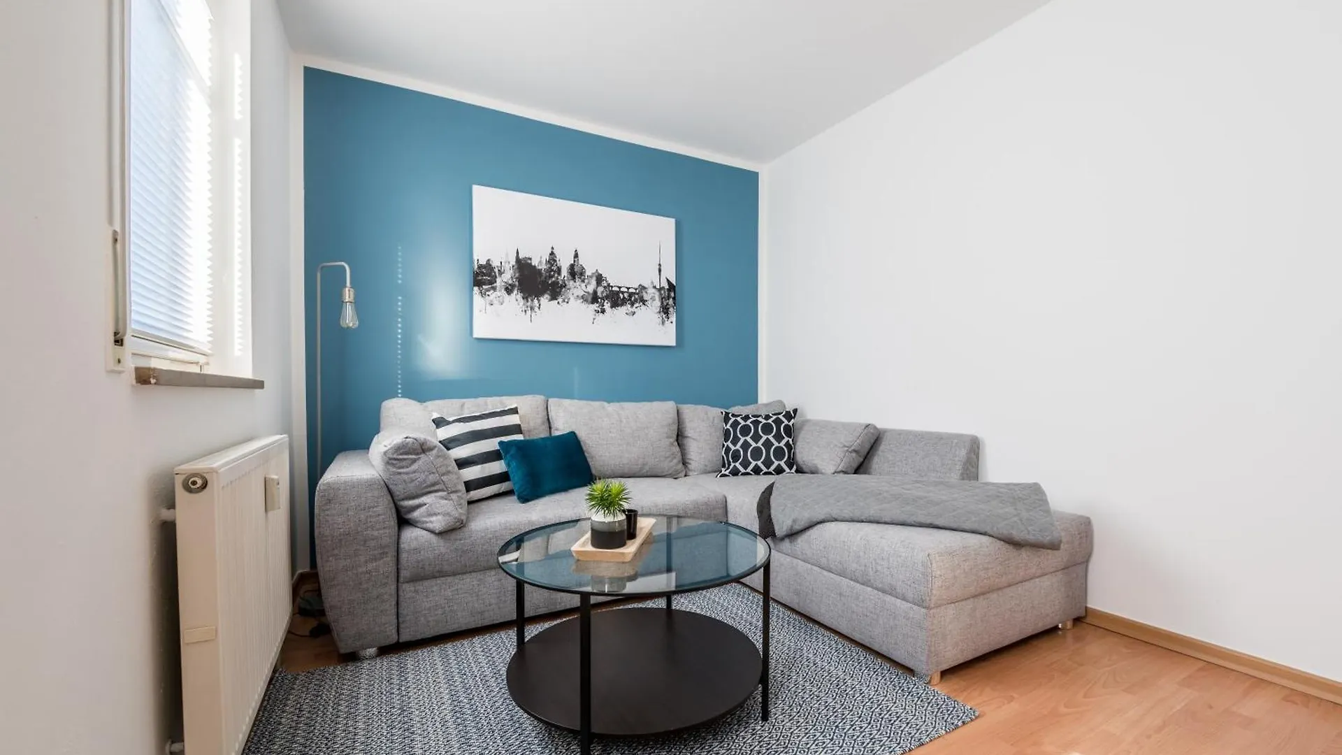 Cozyhomz Ferienwohnung Bis 5 Personen Mit Stellplatz Dresden 0*,